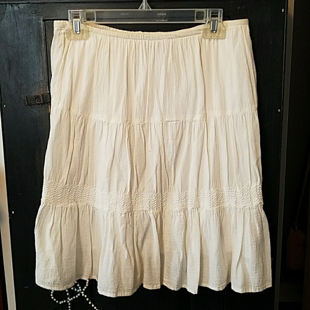Xhilaration boho skirt