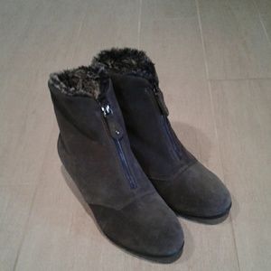 Women's boots