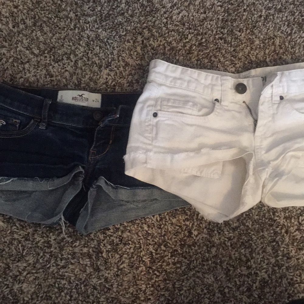Shorts - Picture 2 of 4