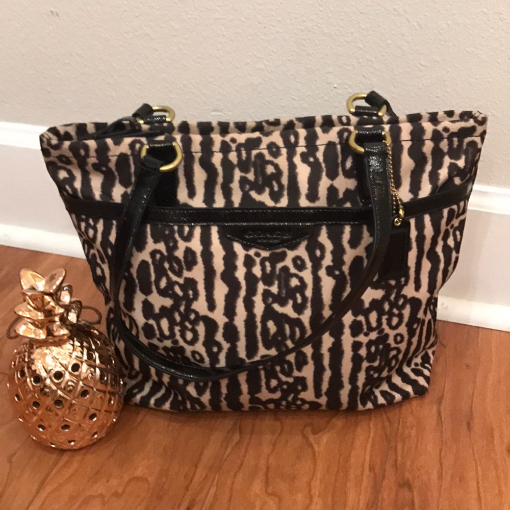 Coach leopard print handbag