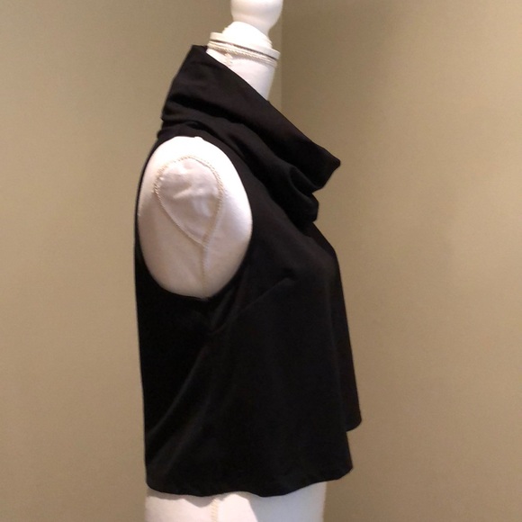 Top - Picture 3 of 3