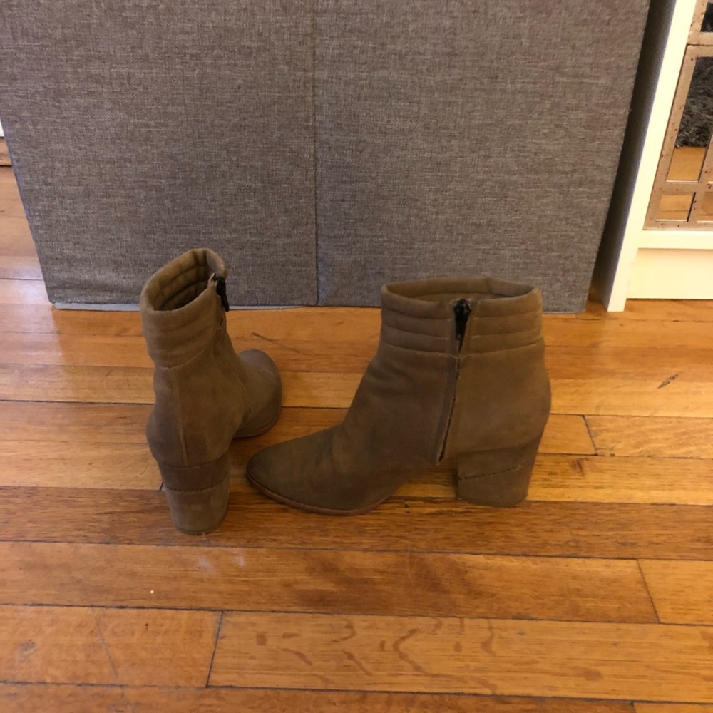 Rebecca minkoff nude/brown ankle bootie