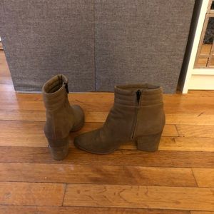 Rebecca minkoff nude/brown ankle bootie