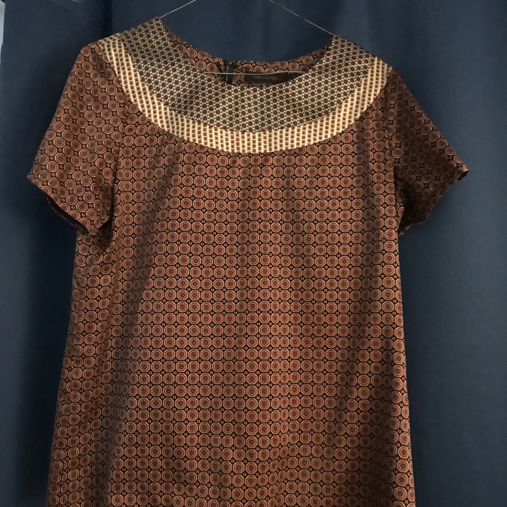 Limited blouse