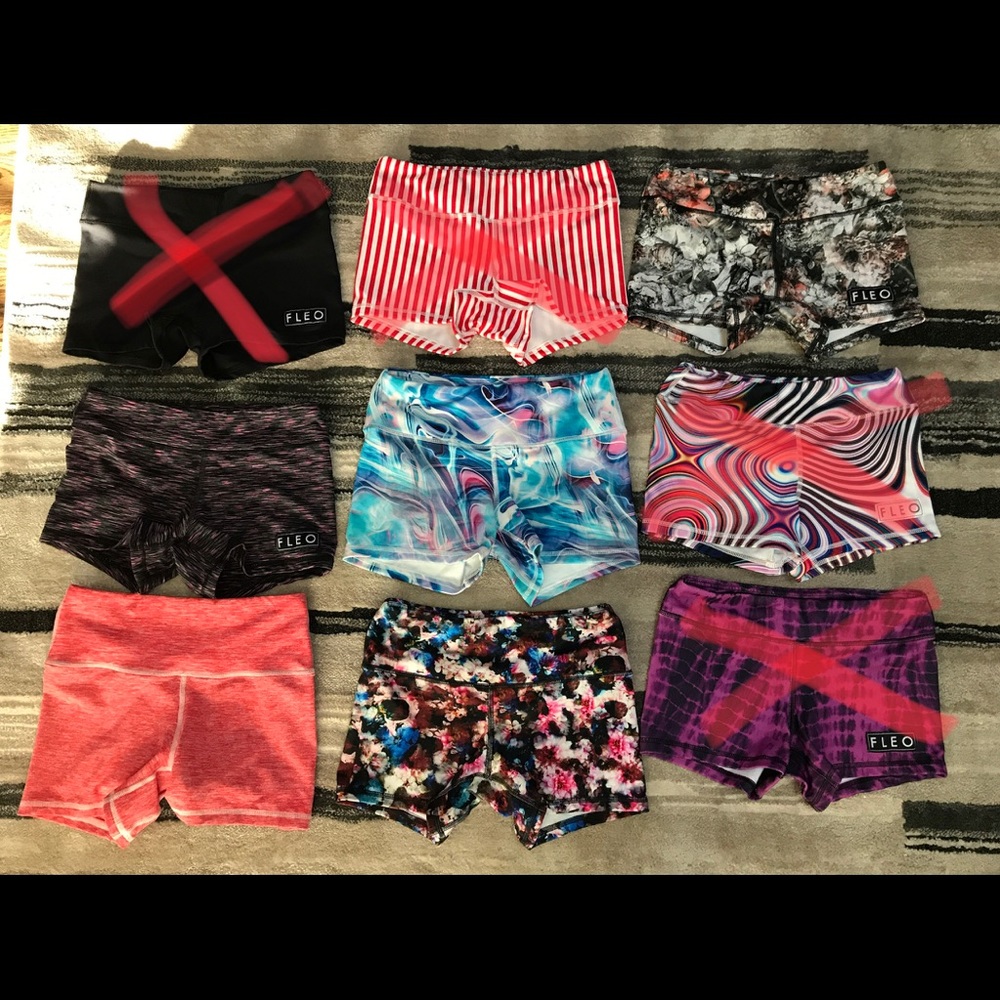 Fleo Shorts Size Small