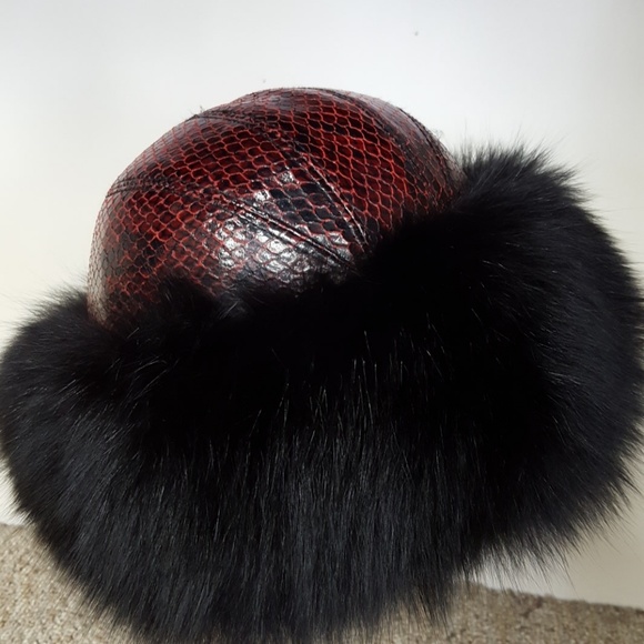 Embossed Leather With Fox Fur Hat - Picture 2 of 2