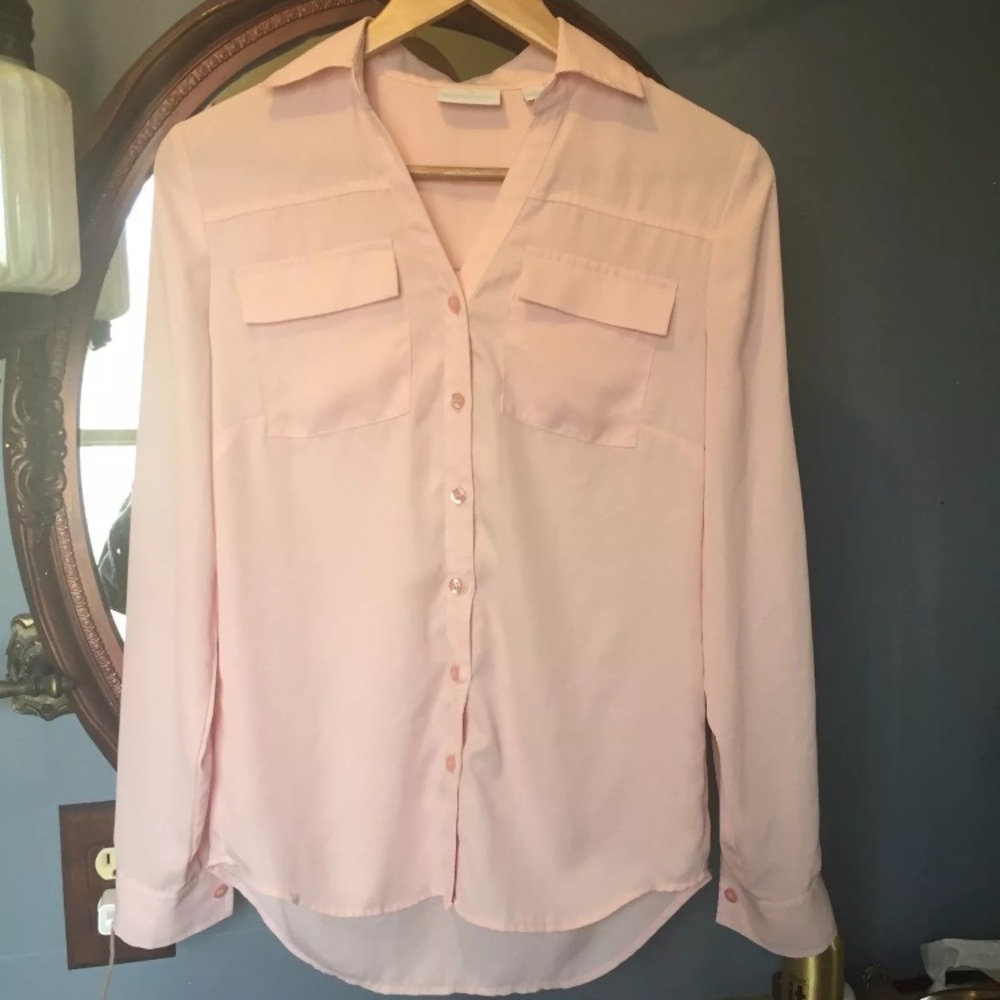 New York and company pink button up