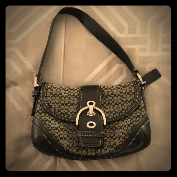 Coach purse - Picture 1 of 5