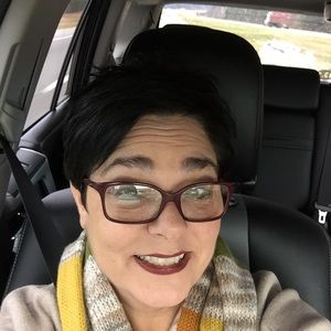 Meet your Posher, Tonya