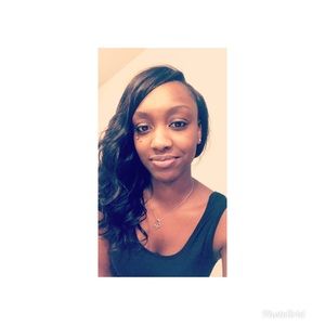 Meet your Posher, Lakeshia