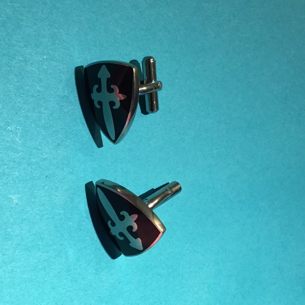 Cuff links