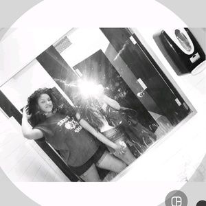 Meet your Posher, Odalys