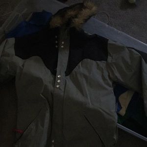 Ride snowboarding jacket never worn