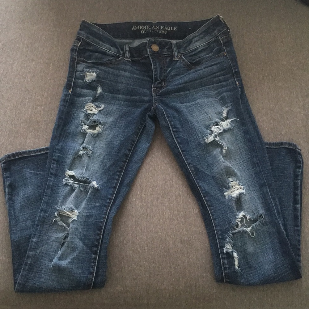 American eagle super stretchy ripped jeggings