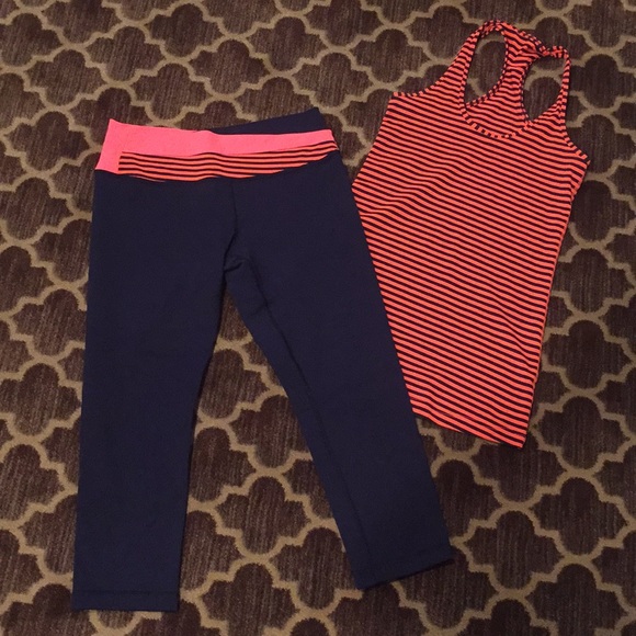 Lululemon Crop Legging and Tank Set- Size 6 - Picture 2 of 5