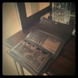 Authentic Coach wallet & matching check book cover