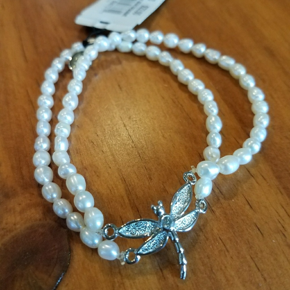 NWT Pearl Stretch Dragonfly Bracelet by Cookie Lee - Picture 2 of 5