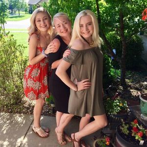 Meet your Posher, Tiffany