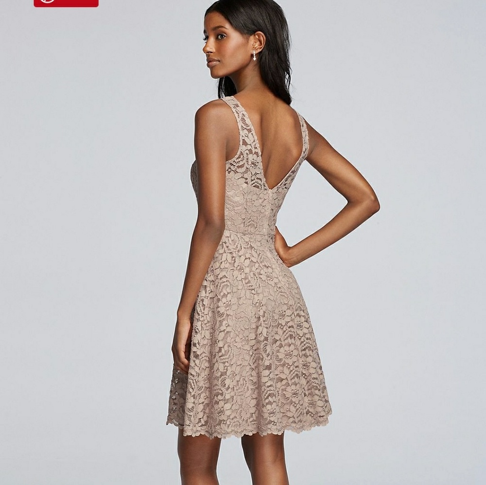 Classy Dress - Picture 4 of 7