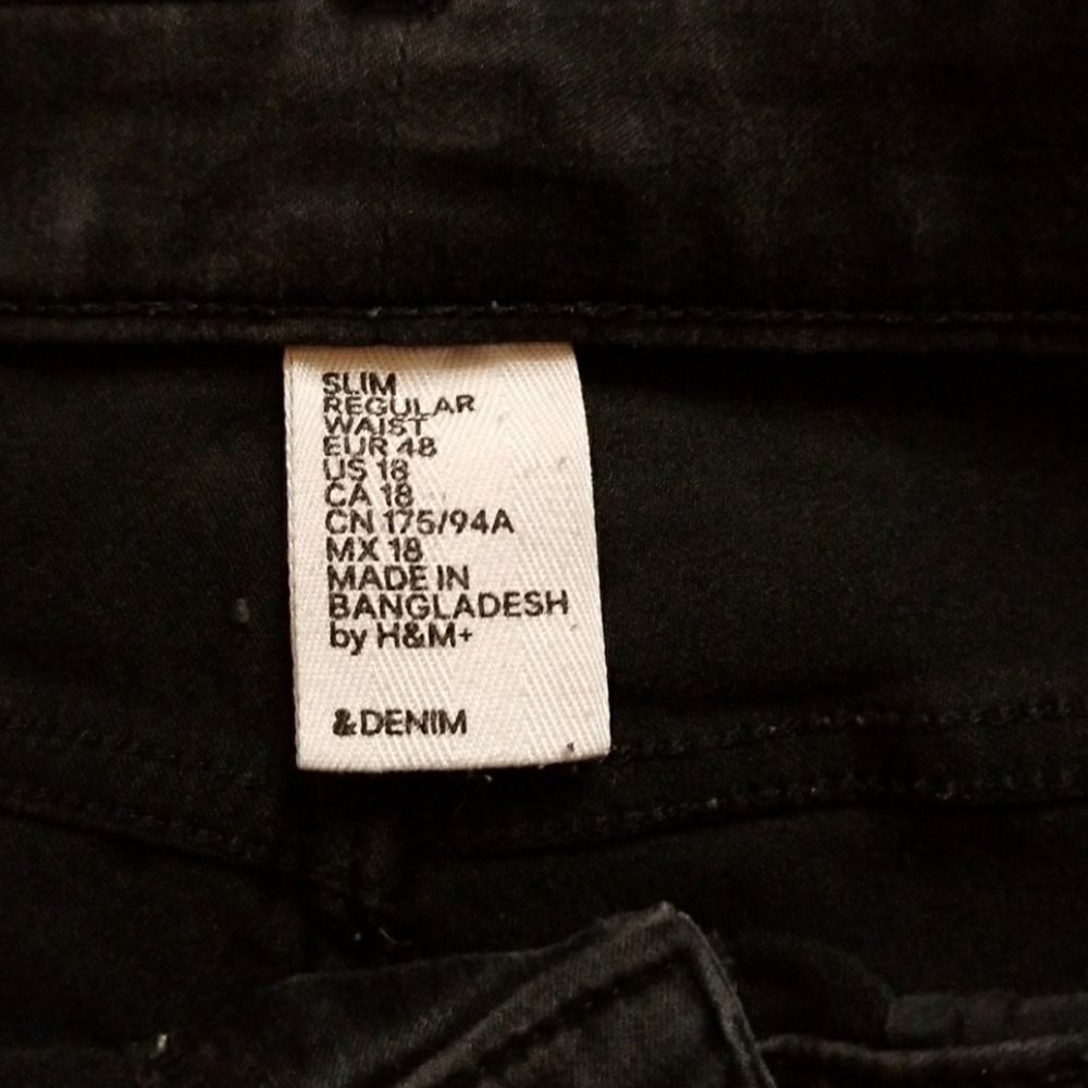 Jeans - Picture 3 of 3