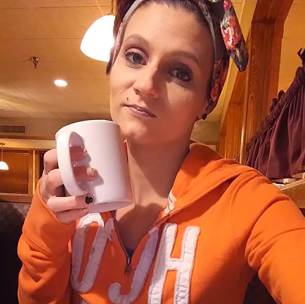 Meet your Posher, Casi