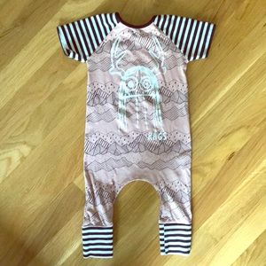 Rags to Raches Trinny with stripes