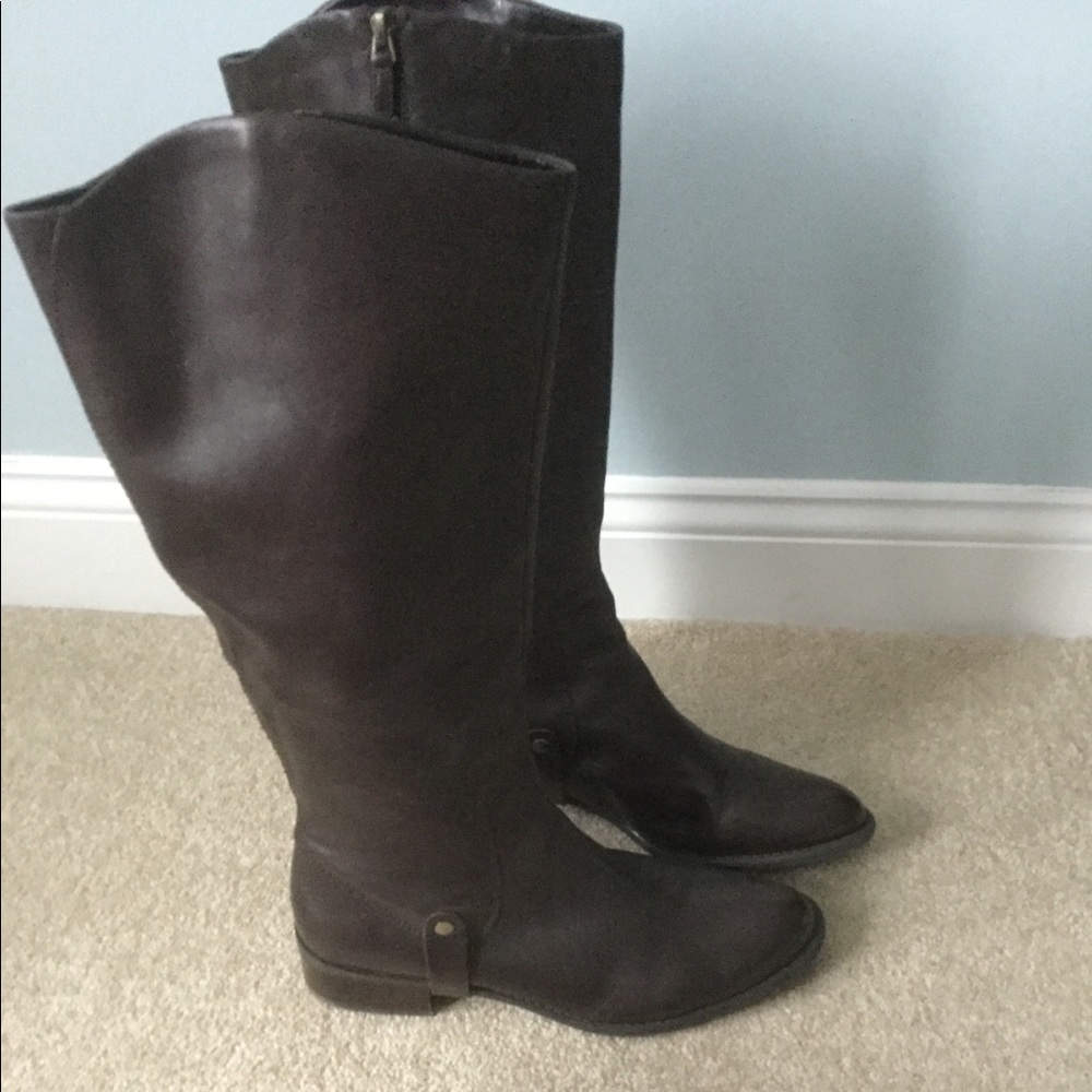 Riding boots . Real brown leather.