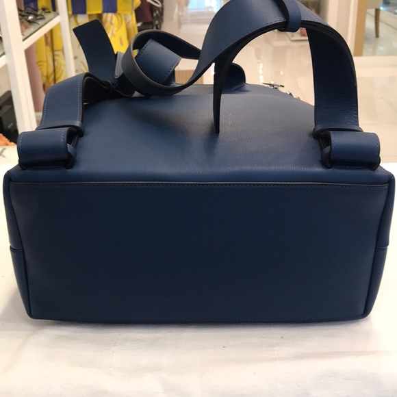 BRAND NEW & AUTHENTIC! Loewe goya backpack - Picture 8 of 8