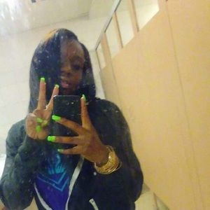 Meet your Posher, Tanisha