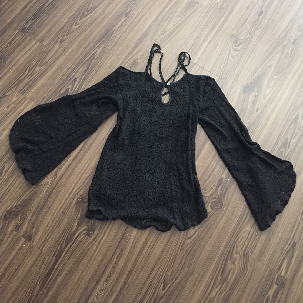 Free people black off the shoulder w/keyhole