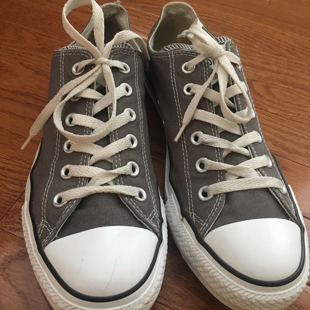 Converse Chuck Taylor Grey Chucks