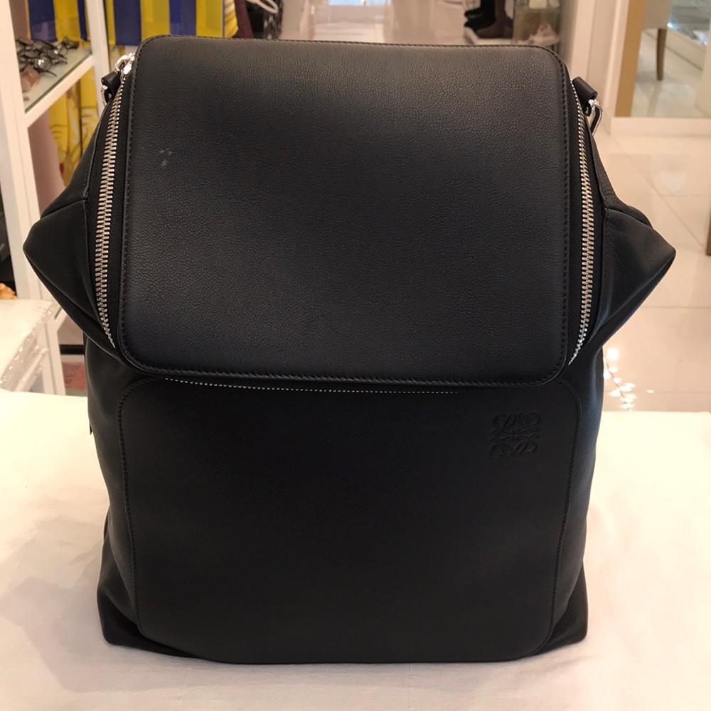 BRAND NEW & AUTHENTIC! Loewe goya backpack
