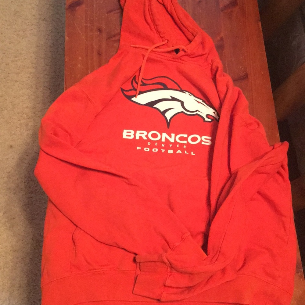 Denver Broncos Sweatshirt/Hoodie Men’s Large