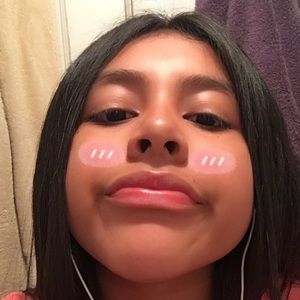 Meet your Posher, Emelyn