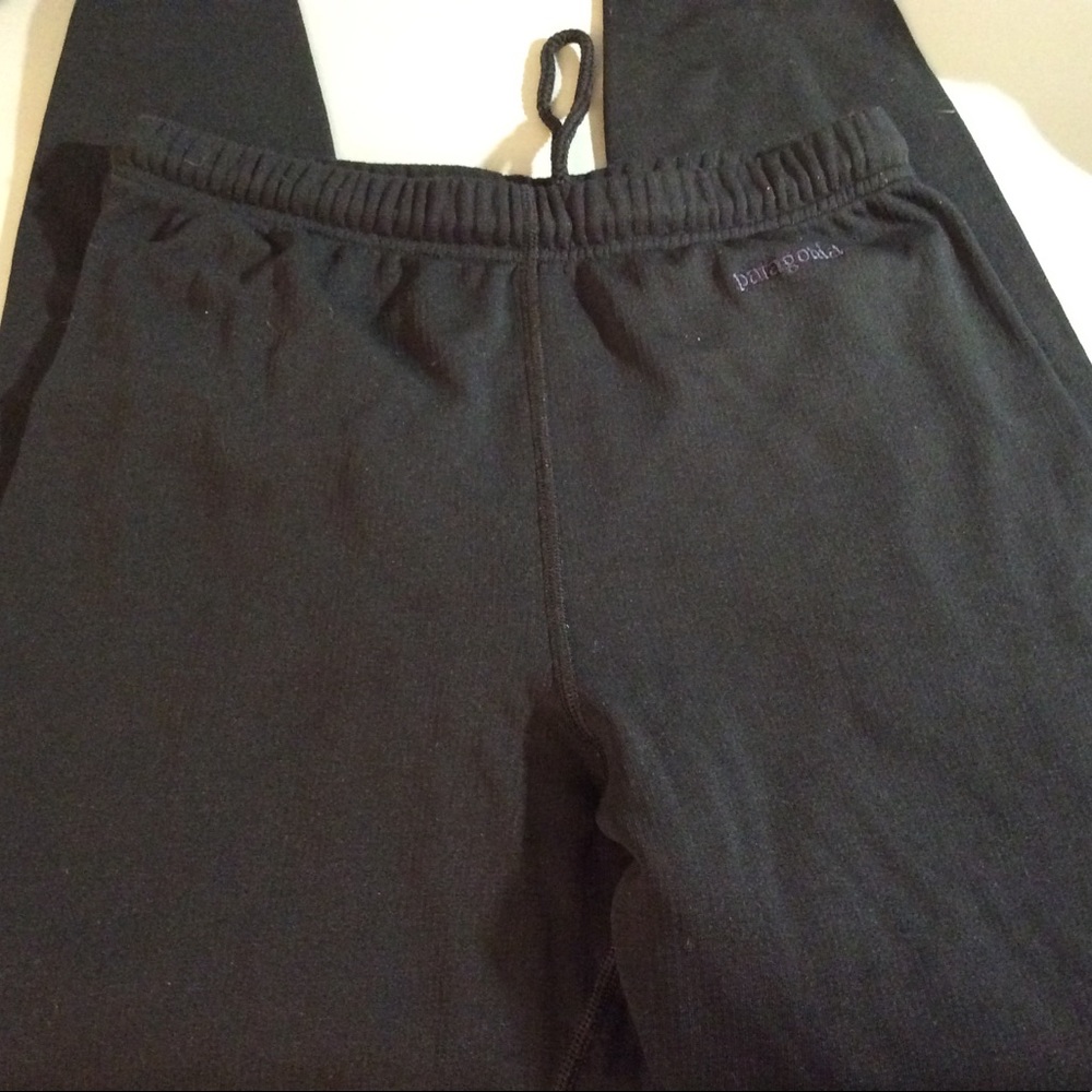 PARTY SALE! Patagonia black leggings