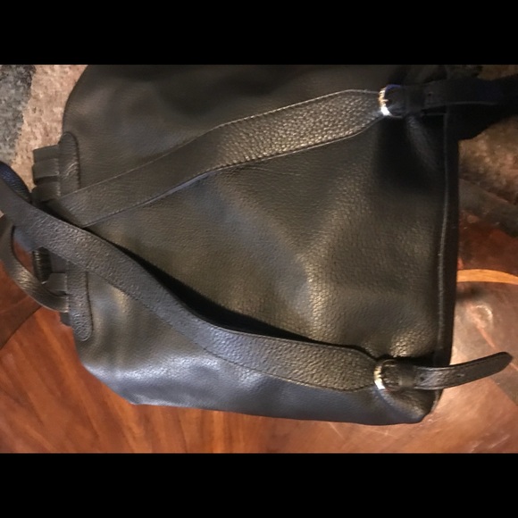Genuine leather Alessandro Mari Backpack ?