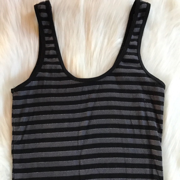 Striped layering tank - Picture 2 of 5