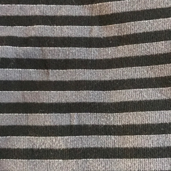 Striped layering tank - Picture 5 of 5