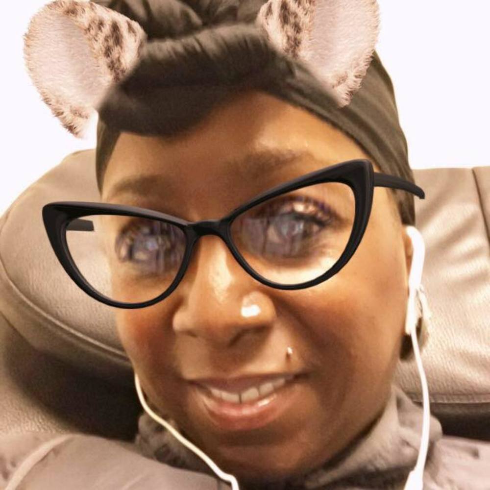 Meet your Posher, Shanika