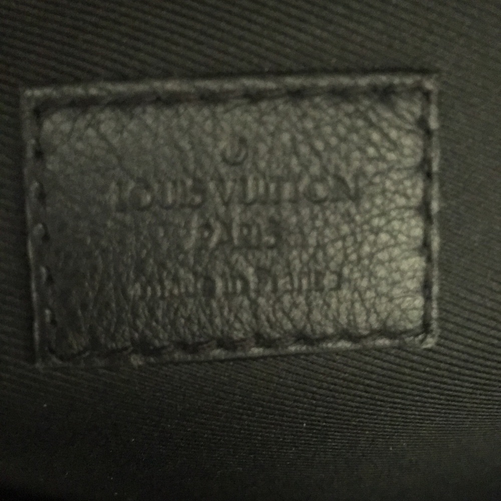 Louis Vuitton 🎒 price firm!!!!! - Picture 5 of 8