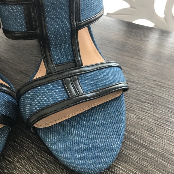 Denim Chunky High Heel Shoes - Picture 4 of 7