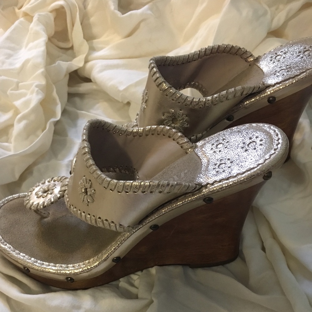 METALLIC JACK ROGERS - Wedges!