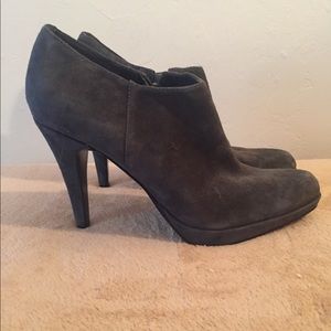 Bandolino Grey Suede Shiante Booties