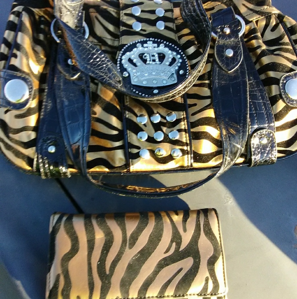 Matching purse and wallet