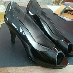 BANDOLINO open toe pumps