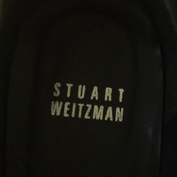 Beautiful Stuart Weitzman Pumps - Picture 2 of 8