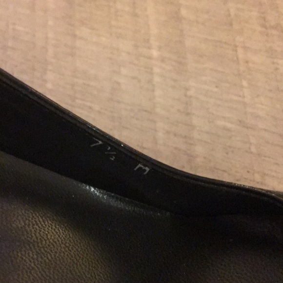 Beautiful Stuart Weitzman Pumps - Picture 7 of 8