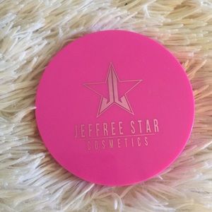 Jeffree Star Highlighter