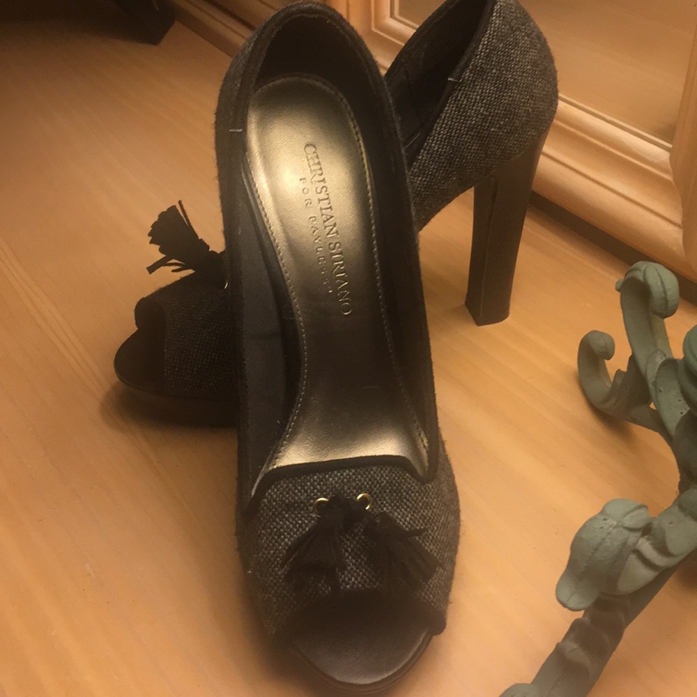 Christian Siriano grey tweed heels
