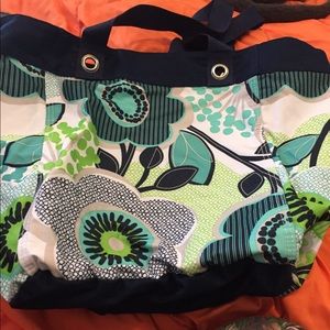 Medium size floral Thirty-One tote